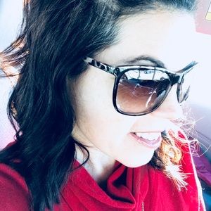 Meet your Posher, Jen